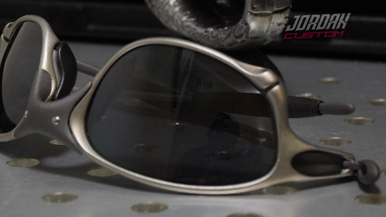 XX-TIO2 BLACK